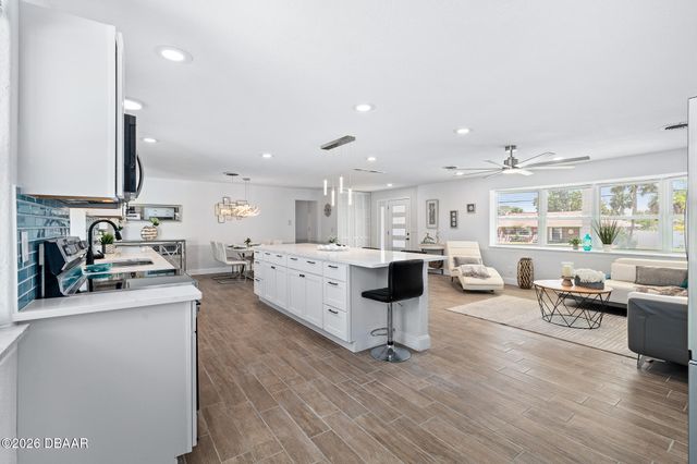 947 N Halifax Drive, Ormond Beach, FL 32176