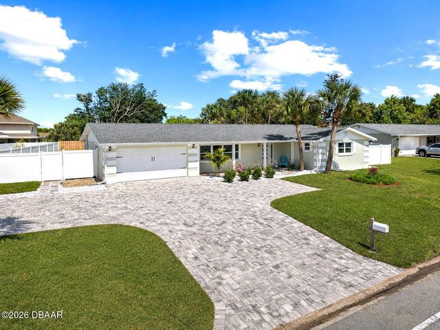 947 N Halifax Drive, Ormond Beach, FL 32176