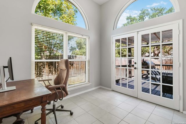 25123 Summit Crk, San Antonio, TX 78258