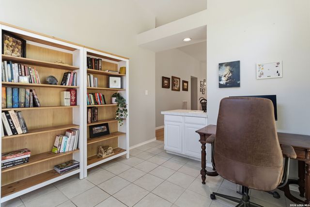 25123 Summit Crk, San Antonio, TX 78258