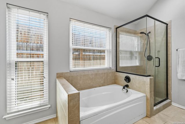 25123 Summit Crk, San Antonio, TX 78258