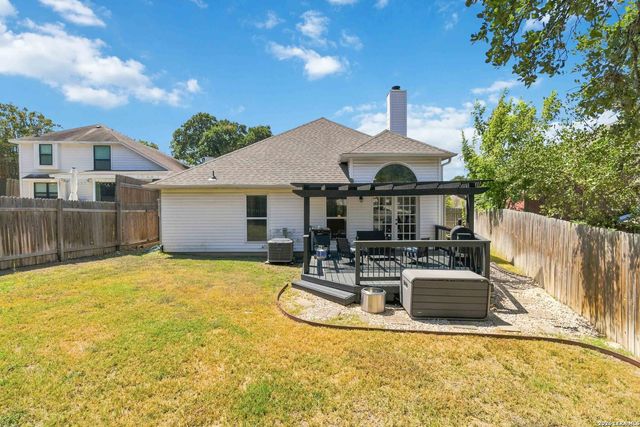 25123 Summit Crk, San Antonio, TX 78258