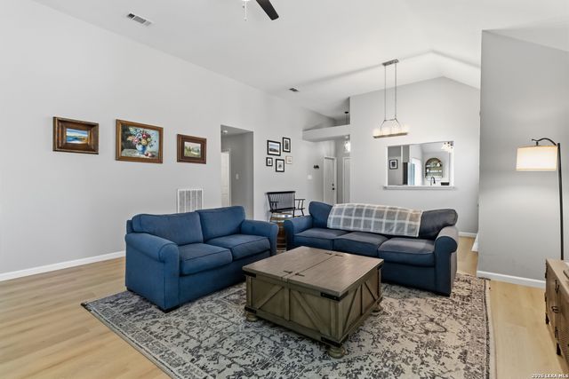 25123 Summit Crk, San Antonio, TX 78258