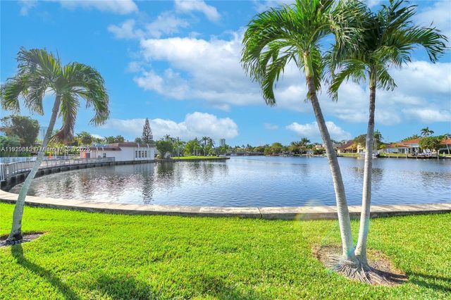 1951 Atlantic Shores Blvd 8, Hallandale Beach, FL 33009