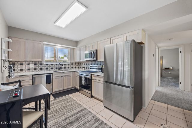10210 W SNEAD Circle N, Sun City, AZ 85351