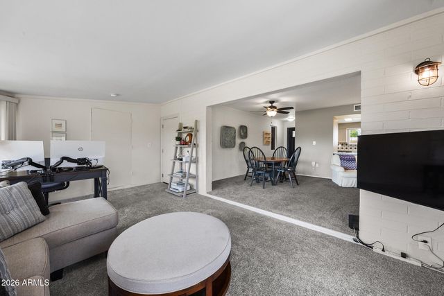 10210 W SNEAD Circle N, Sun City, AZ 85351