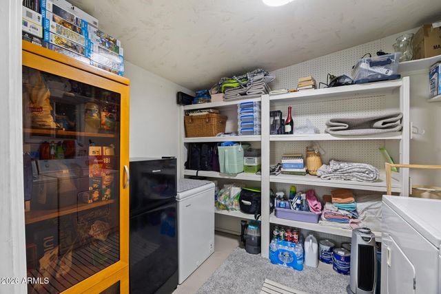10210 W SNEAD Circle N, Sun City, AZ 85351