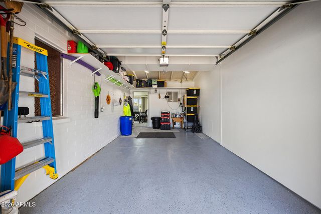 10210 W SNEAD Circle N, Sun City, AZ 85351