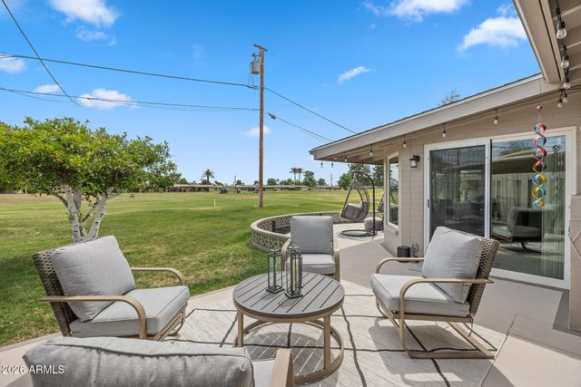 10210 W SNEAD Circle N, Sun City, AZ 85351