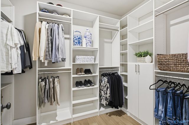 472 Legend Oak Way SW, Huntsville, AL 35824