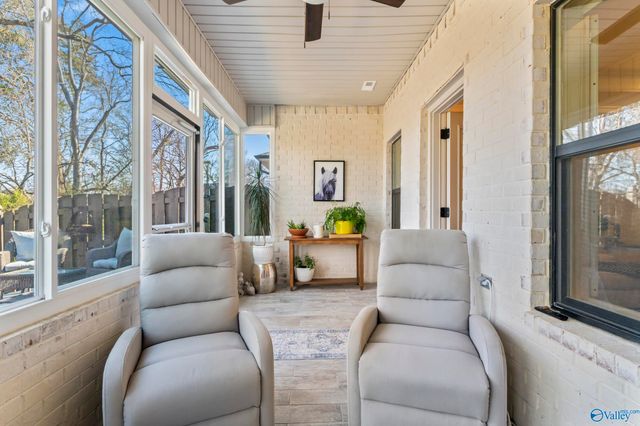 472 Legend Oak Way SW, Huntsville, AL 35824