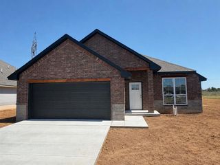 14012 Tybee Island Drive, Yukon, OK 73099