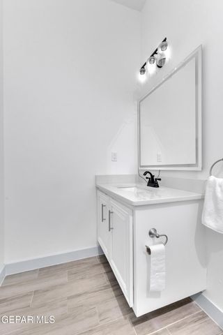 304 Rio Pinsaqui Court, El Paso, TX 79932