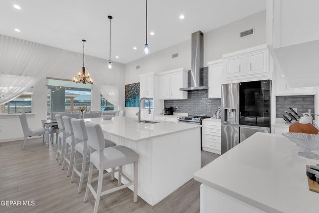 304 Rio Pinsaqui Court, El Paso, TX 79932