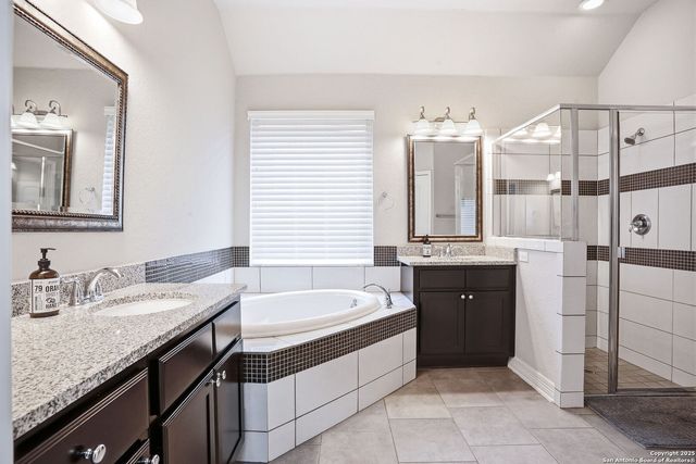 28830 Shadowrock, San Antonio, TX 78260