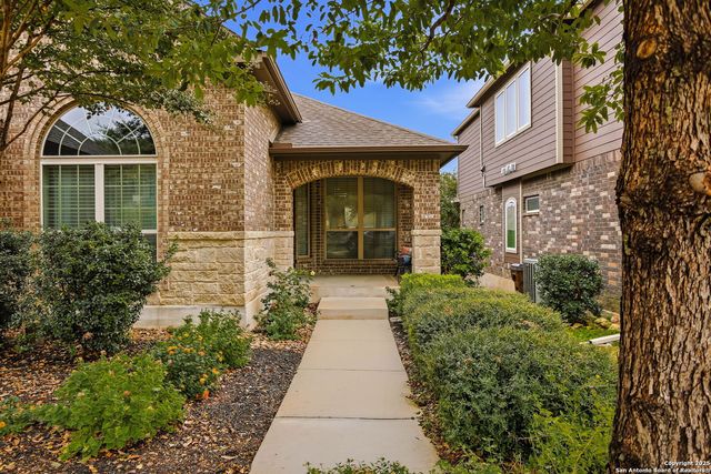 28830 Shadowrock, San Antonio, TX 78260