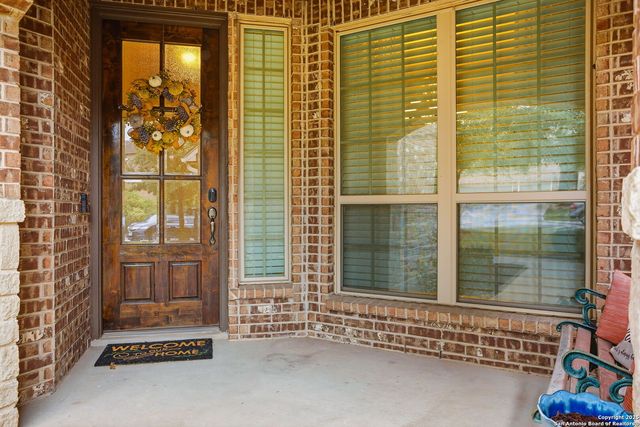 28830 Shadowrock, San Antonio, TX 78260