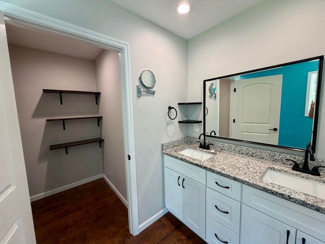 110 Waterstone Court, Benton, TN 37307