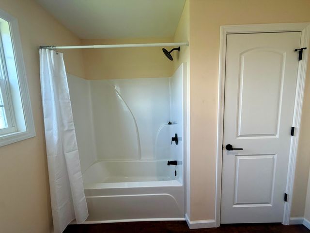 110 Waterstone Court, Benton, TN 37307