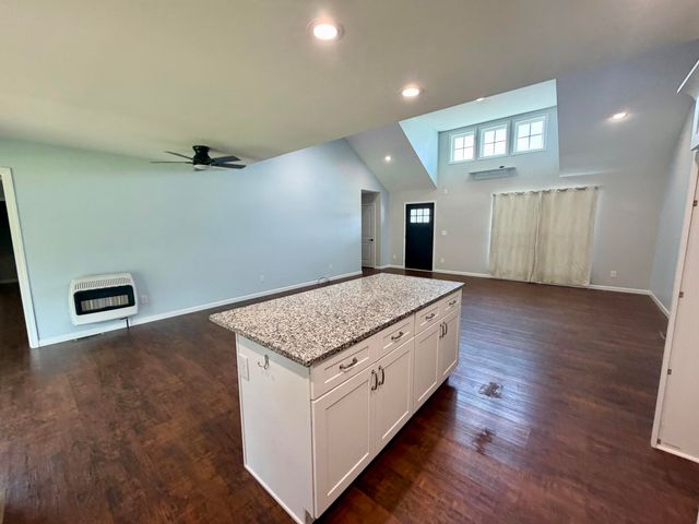 110 Waterstone Court, Benton, TN 37307