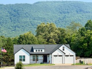110 Waterstone Court, Benton, TN 37307