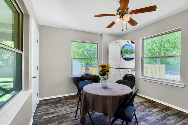 103 Tipton Street, Whitesboro, TX 76273