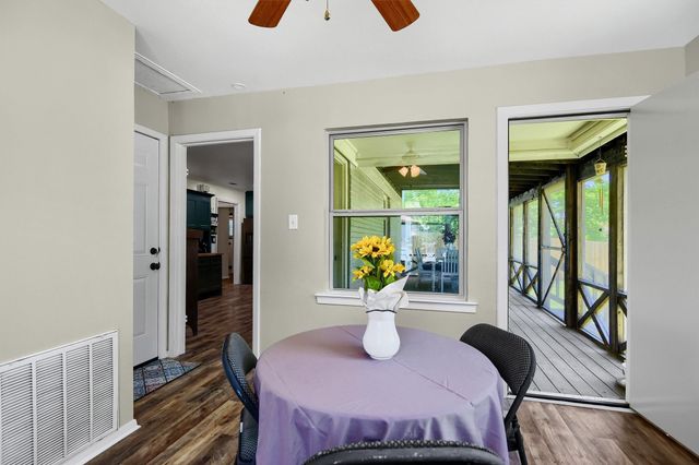 103 Tipton Street, Whitesboro, TX 76273