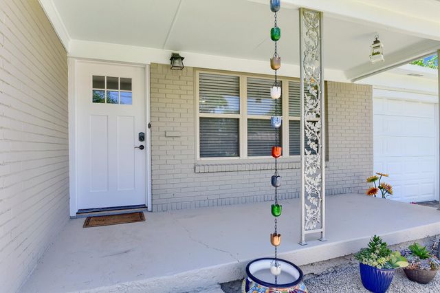 103 Tipton Street, Whitesboro, TX 76273