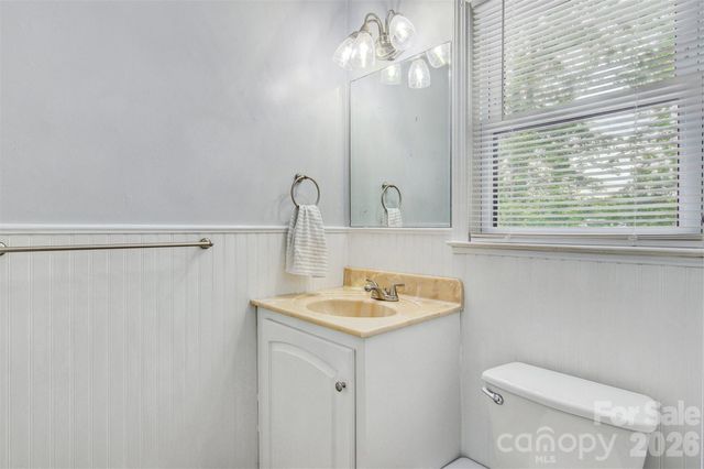 1019 Pennton Avenue SW, Lenoir, NC 28645