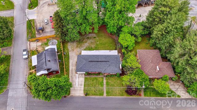 1019 Pennton Avenue SW, Lenoir, NC 28645