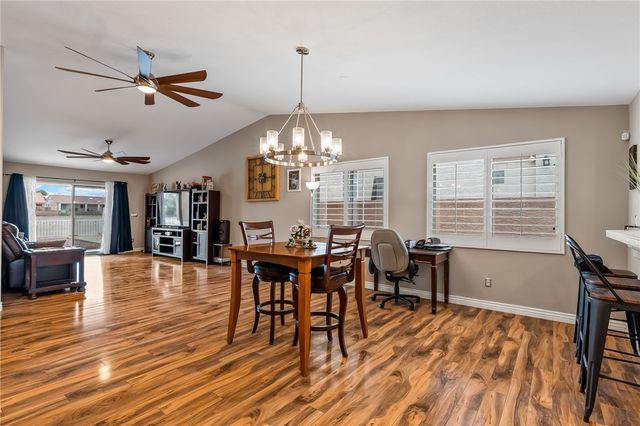 2113 E Desert Lakes Drive, Fort Mohave, AZ 86426