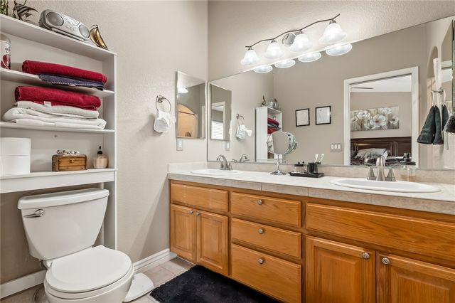 2113 E Desert Lakes Drive, Fort Mohave, AZ 86426