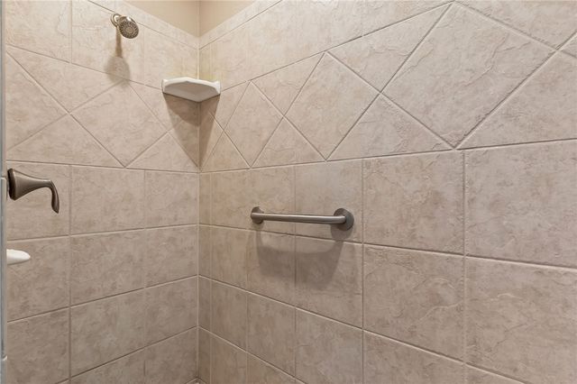 2113 E Desert Lakes Drive, Fort Mohave, AZ 86426