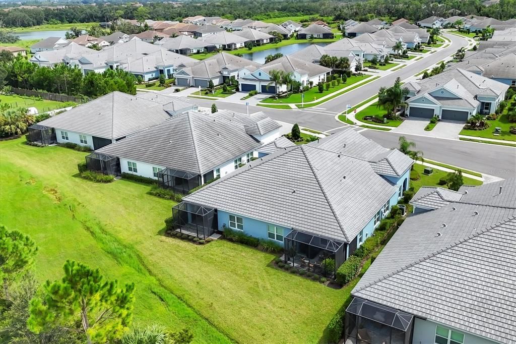 Image 42 of property listing at 12741 SEASONG TERRACE, Bradenton, FL 34211