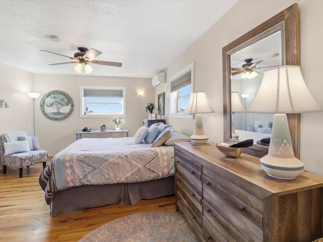 35 Vista Alondra, Santa Fe, NM 87508