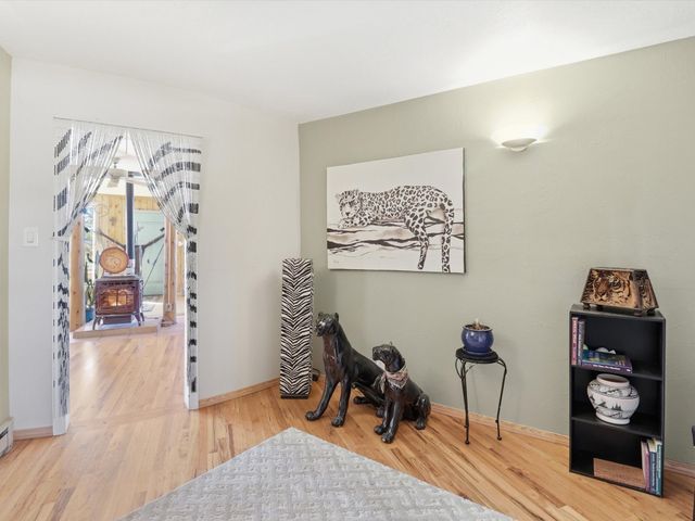 35 Vista Alondra, Santa Fe, NM 87508