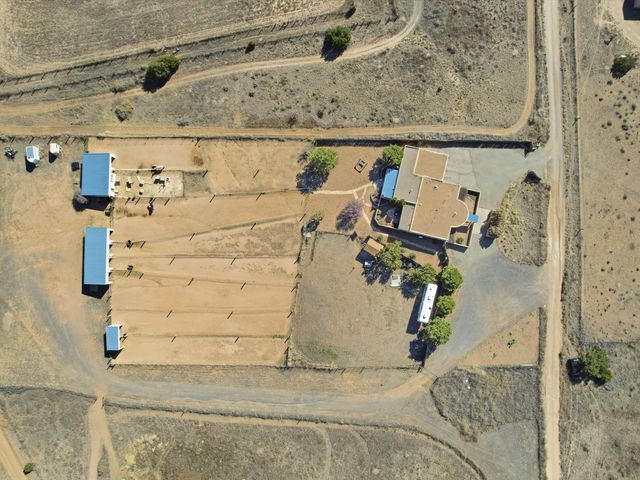 35 Vista Alondra, Santa Fe, NM 87508