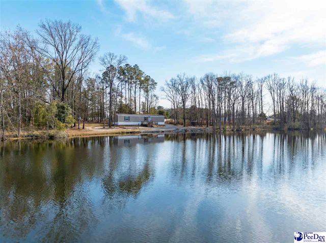 242 E Mciver Rd, Darlington, SC 29532