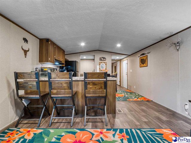 242 E Mciver Rd, Darlington, SC 29532