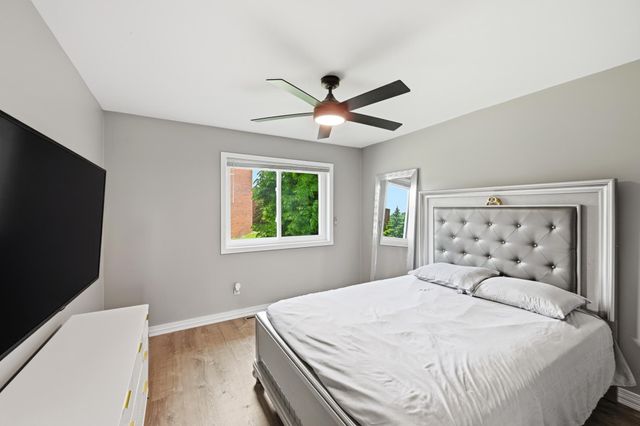 1405 63rd Lane N, Brooklyn Center, MN 55430