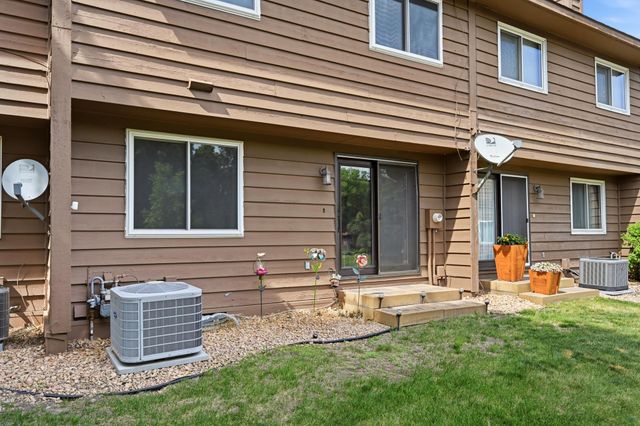 1405 63rd Lane N, Brooklyn Center, MN 55430