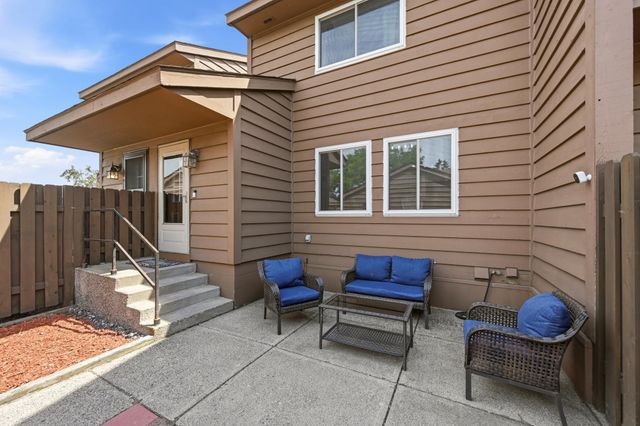 1405 63rd Lane N, Brooklyn Center, MN 55430