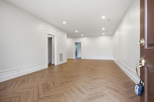 2043 Union Pl, Columbia, TN 38401