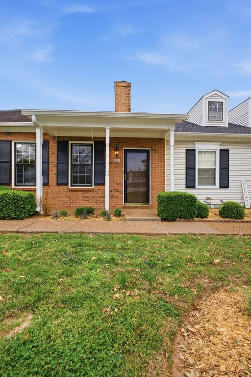 2043 Union Pl, Columbia, TN 38401