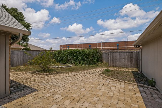 1209 Sandy Creek Drive, Allen, TX 75002