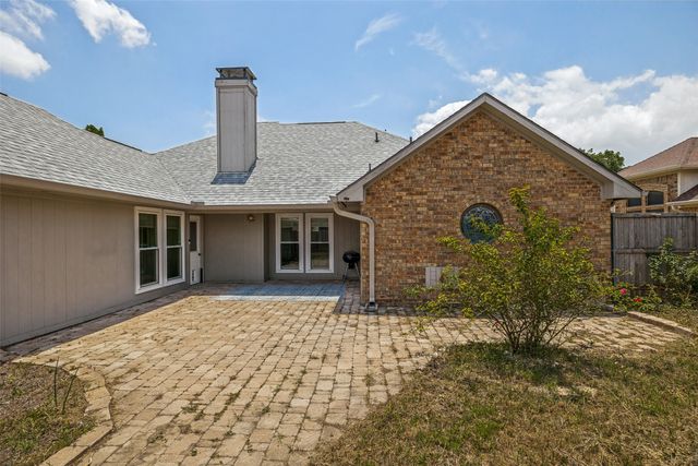 1209 Sandy Creek Drive, Allen, TX 75002