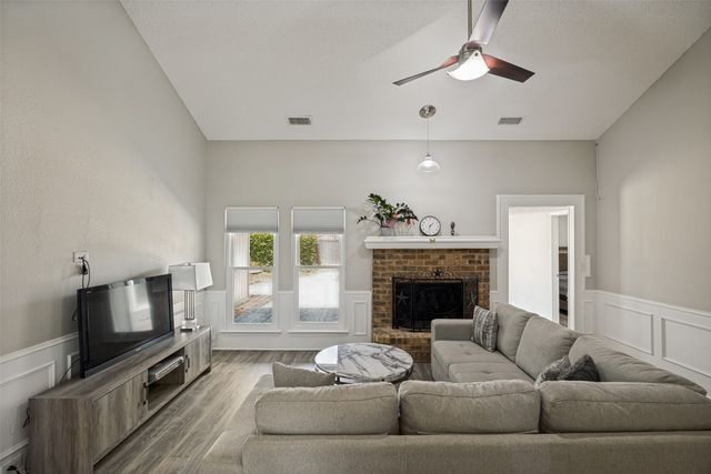 1209 Sandy Creek Drive, Allen, TX 75002