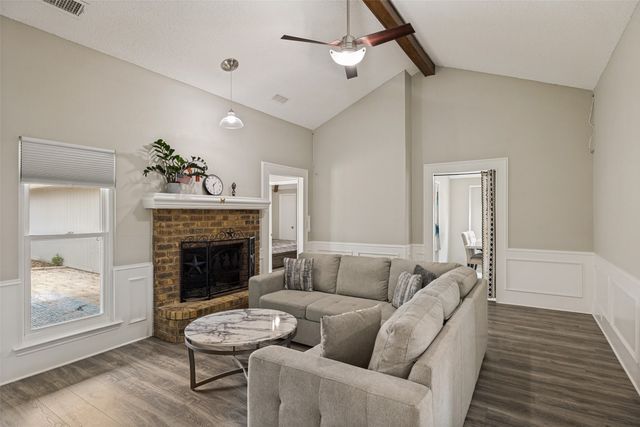 1209 Sandy Creek Drive, Allen, TX 75002