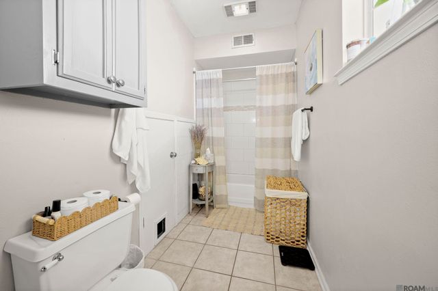 1752 Manor Oak Dr, Baton Rouge, LA 70810