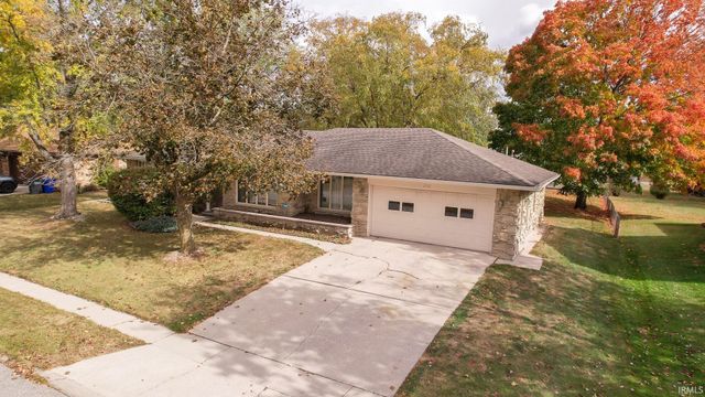 2912 Osage Drive, Kokomo, IN 46902